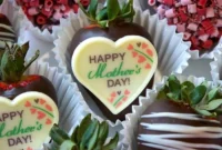 Gourmet Edible Mother’s Day Treats
