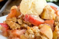 Sweet and Tart Apple Rhubarb Crisp