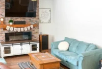 DIY Horizontal Shiplap Accent Wall