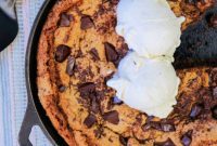 Cast Iron Skillet Chocolate Chip Cookie