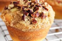 Ultimate Bakery Coffee Cake Muffins