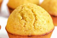 Golden Cornbread Muffins