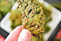 Perfectly Crispy Oven Kale Chips