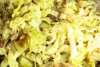 Easy Slow Cooker Cabbage