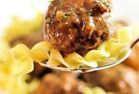 Slow Cooker Meatballs Smothered in Gravy