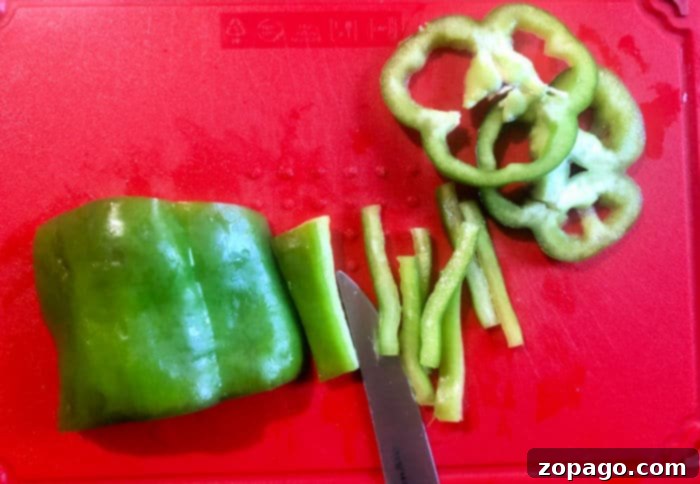 How to cut bell peppers into strips