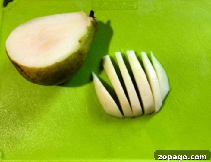 Unlocking the Perfect Pear Slice 4 How to cut pears into even slices for various culinary uses