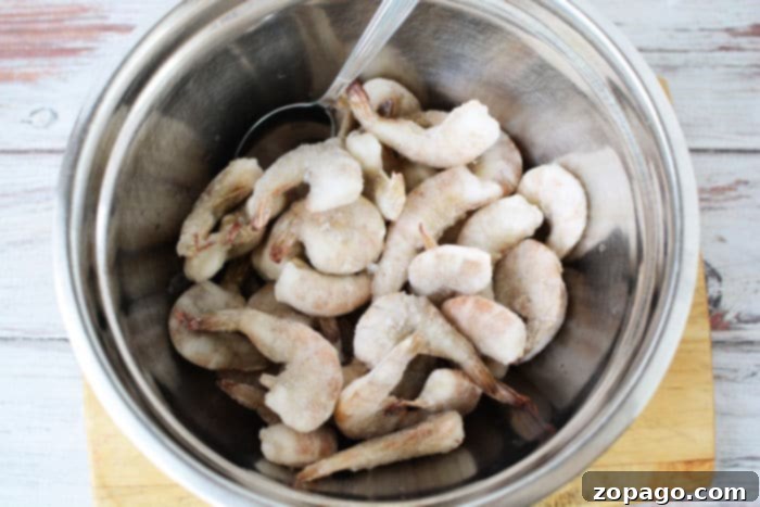 How to cook frozen shrimp in foil packets on the grill