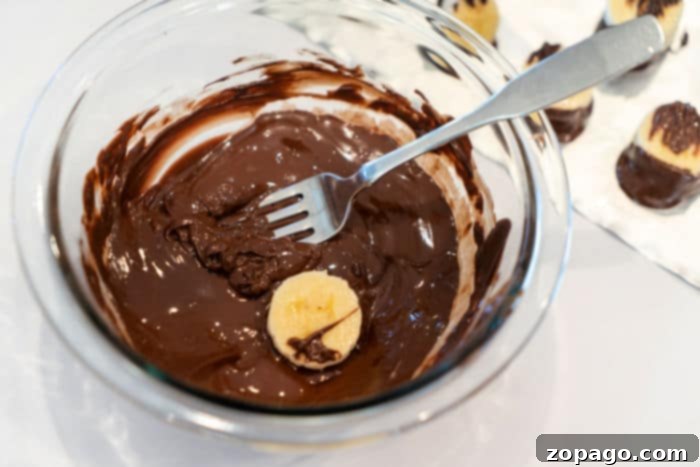 Effortless Microwave Chocolate Melting 7 melted chocolate - A spoon full of melted chocolate
