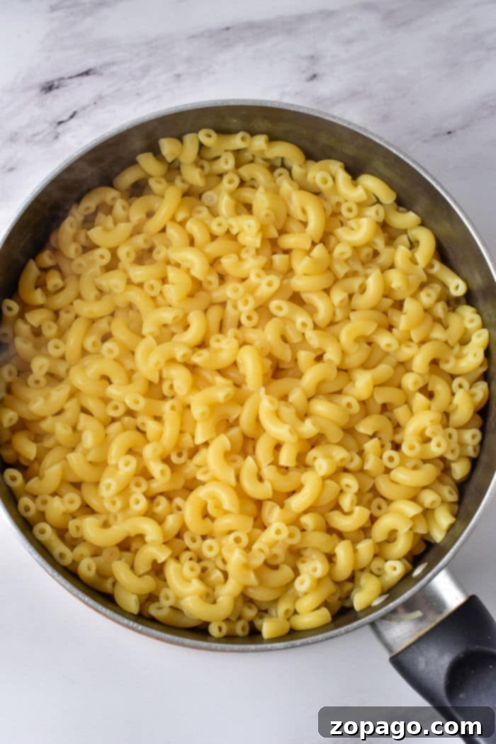 Creamy Mac and Cheese 4 Creamy Baked Mac and Cheese