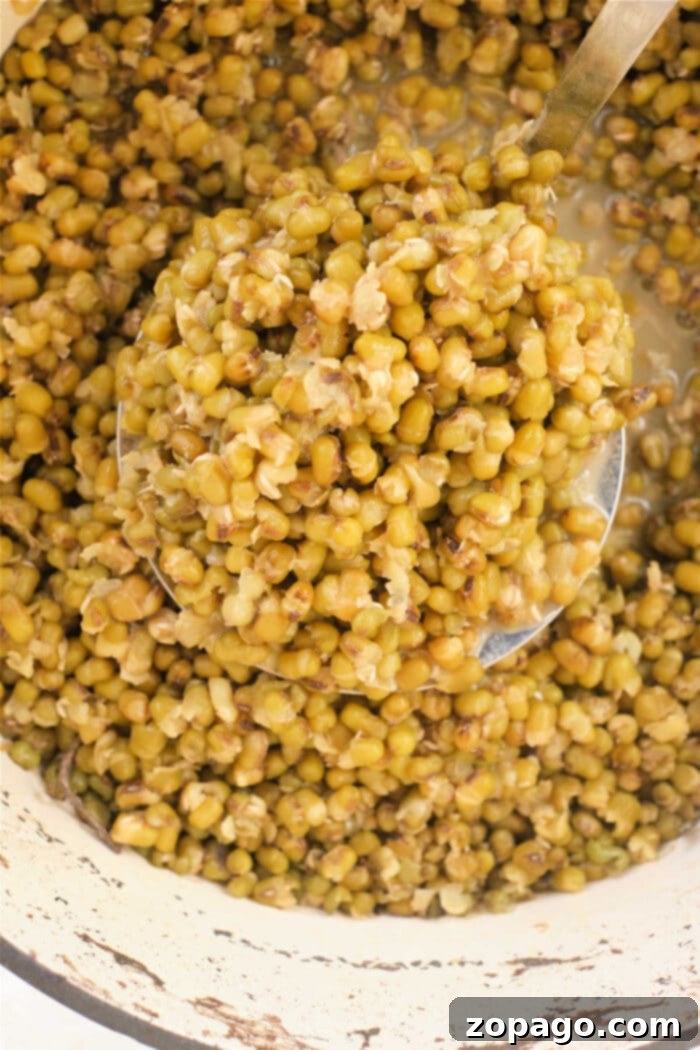 Mastering Mung Bean Cookery 2 Perfectly cooked mung beans ready to be served from a pot
