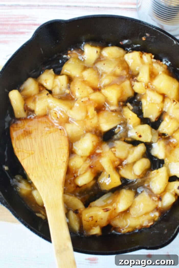 Baked Beans with an Apple Pie Twist 4 Baked Beans with Apple Pie Filling