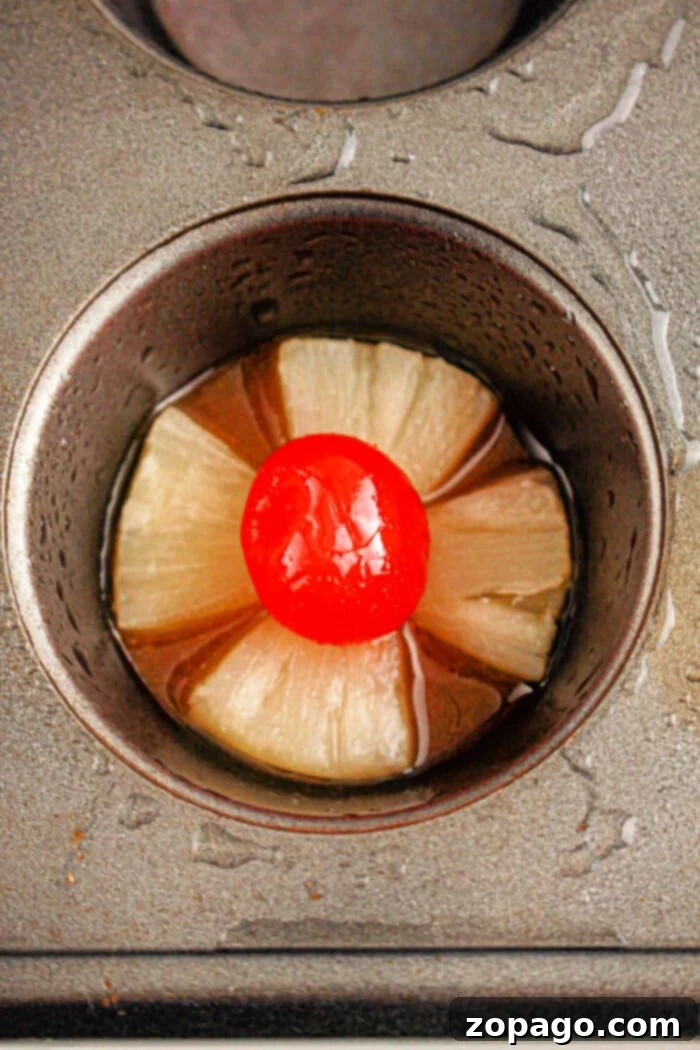 Easy Cake Mix Pineapple Upside Down Cupcakes 5 img 23014 4