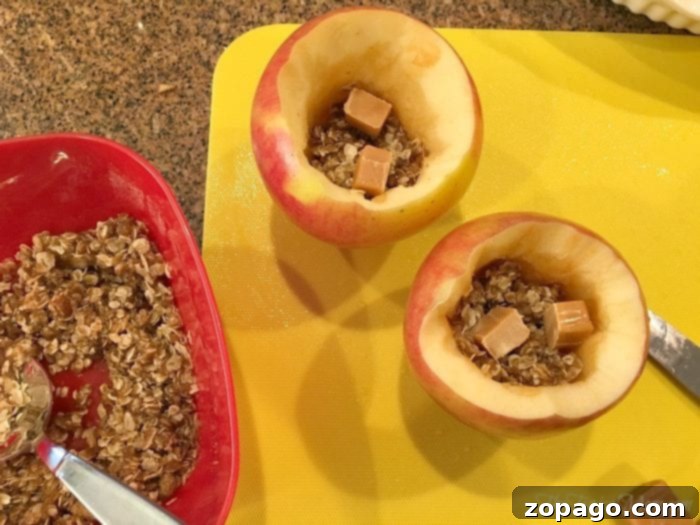 Perfect Whole Baked Apples 8 Baked caramel apples