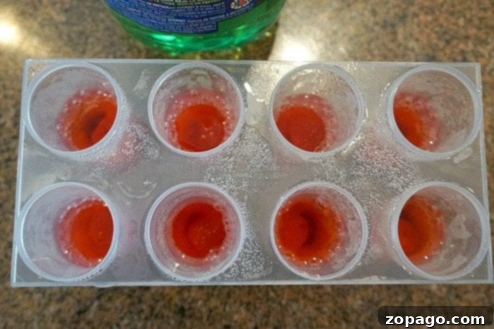 Easy Red White and Blue Frozen Treats 4 fourth of july popsicles