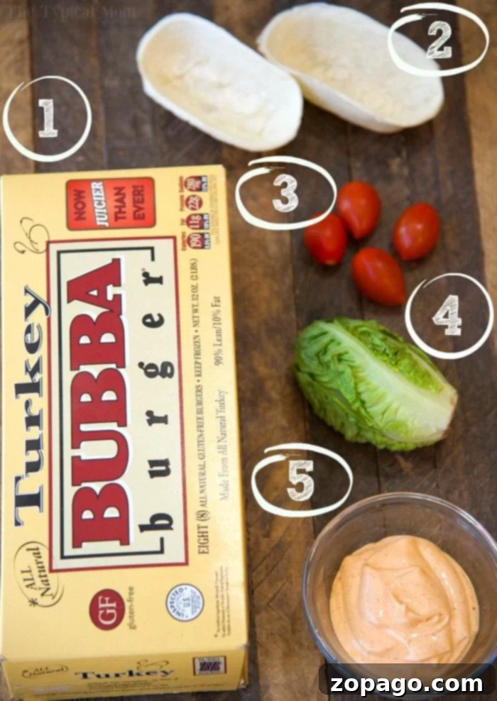 These mini turkey burger boats are the best appetizers! Packed with protein and fresh produce they are the perfect bite size for everyone, and healthy too. #appetizers #burger #groundbeef #boats #hamburger bubba burgers
