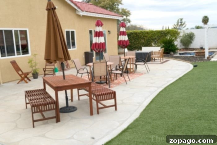 Discover modern amenities and stylish interiors in the best vacation properties available. Modern Vacation Home Interior