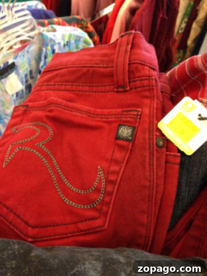 Maximize Your Savings: Smart Thrift Store Shopping Strategies thrift store shopping tips
