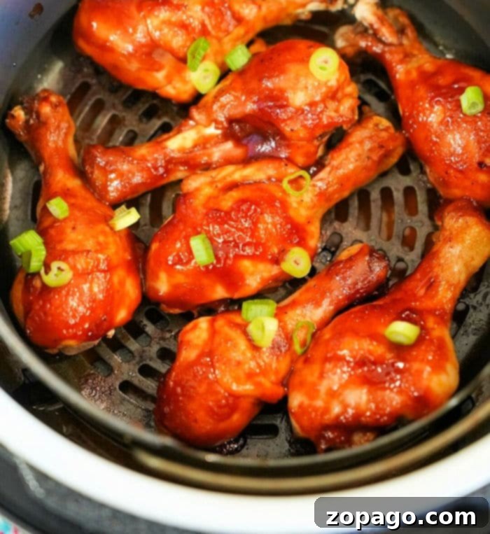 Ultimate Ninja Foodi Barbecue Drumsticks 12 A large serving of Ninja Foodi chicken drumsticks, perfectly cooked and ready to eat.