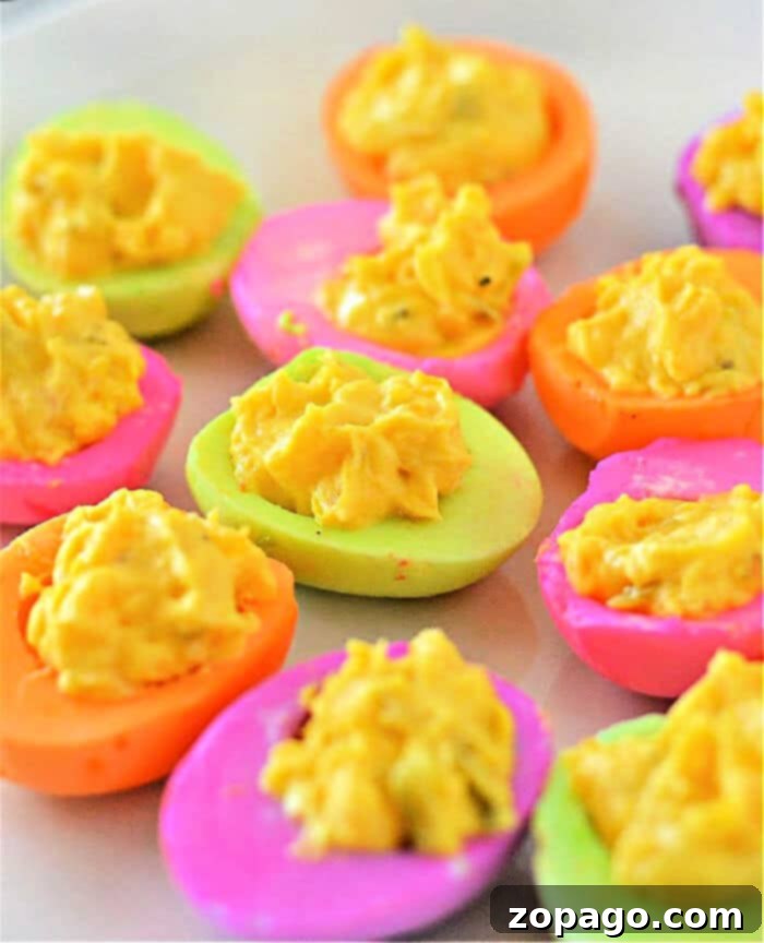 Renkli Doldurulmuş Yumurta Nasıl Yapılır 2 colored deviled eggs
